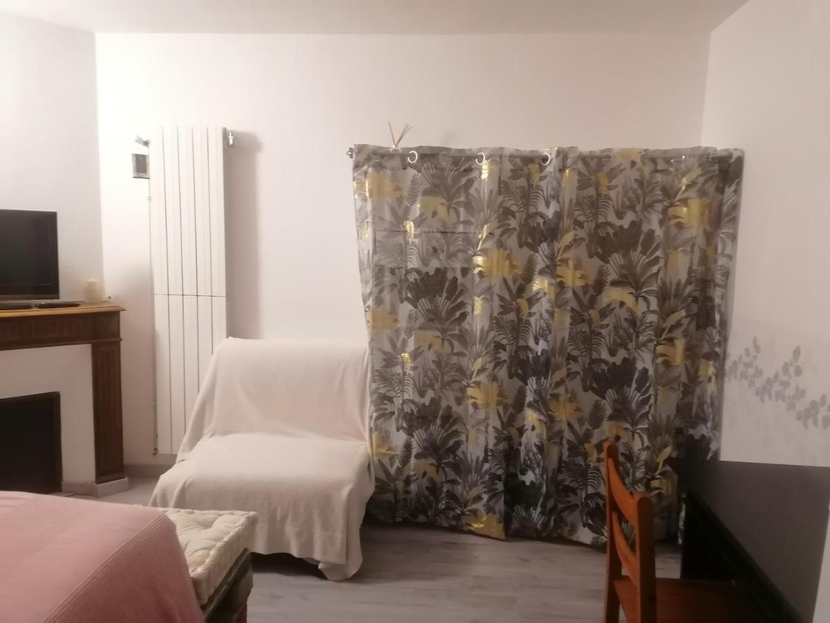 Chambre 23M2 Avec Jardin Wi-Fi Gratuit Saint-Girons Apartment ภายนอก รูปภาพ