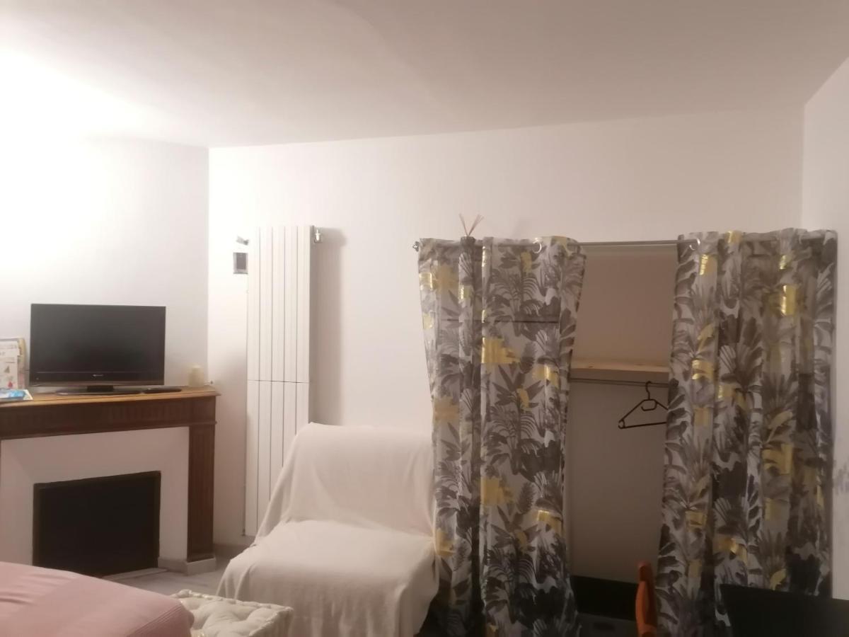 Chambre 23M2 Avec Jardin Wi-Fi Gratuit Saint-Girons Apartment ภายนอก รูปภาพ