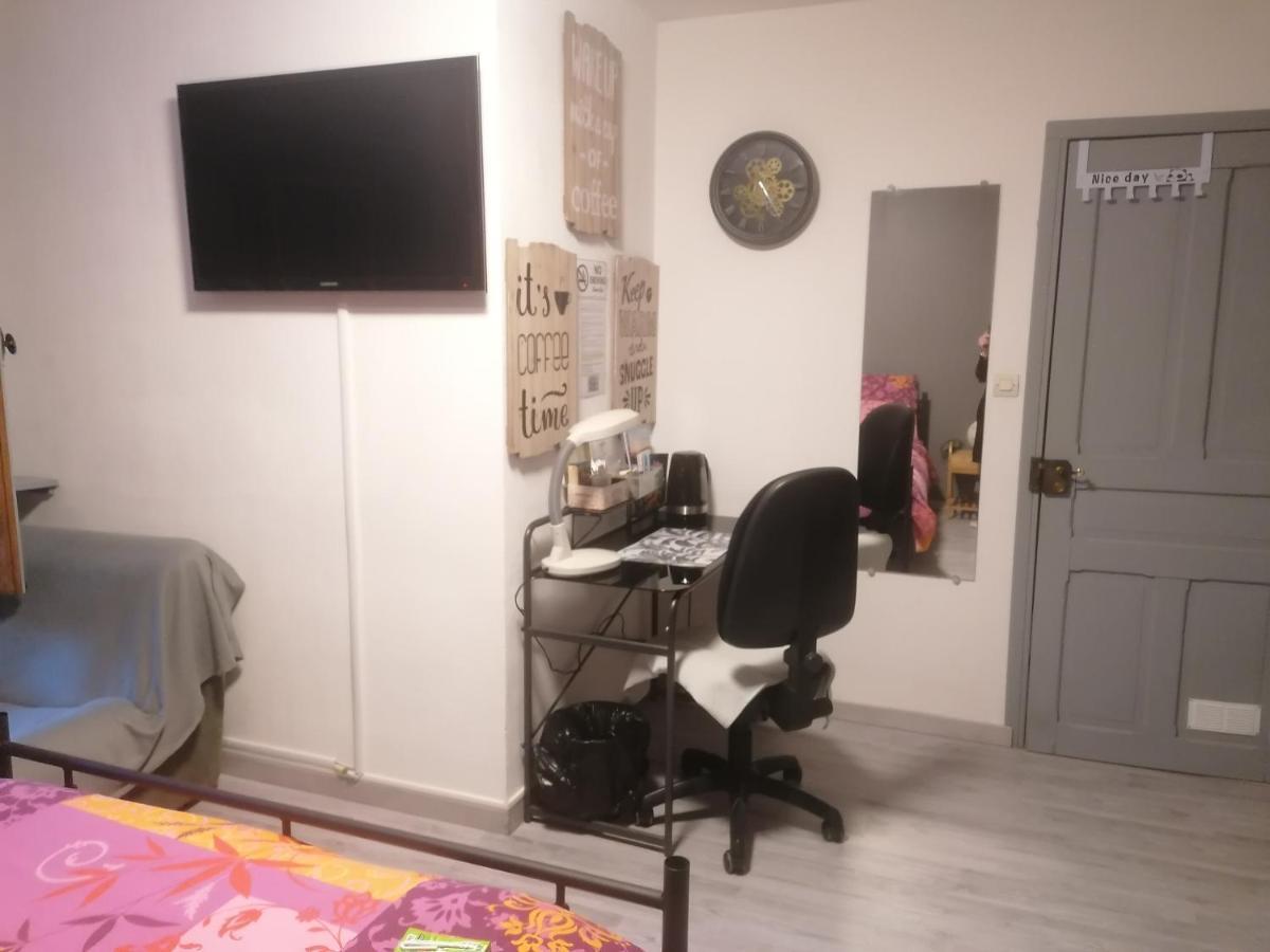 Chambre 23M2 Avec Jardin Wi-Fi Gratuit Saint-Girons Apartment ภายนอก รูปภาพ